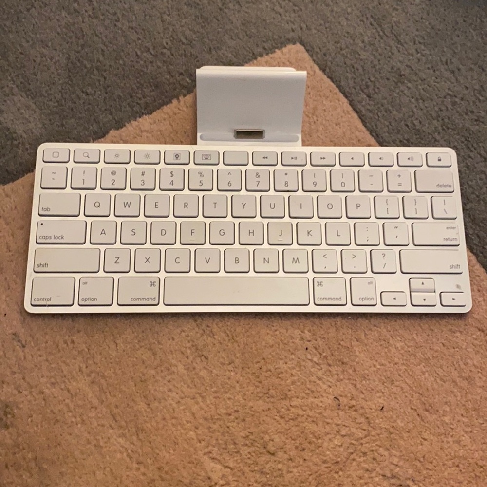 iPad key board dock